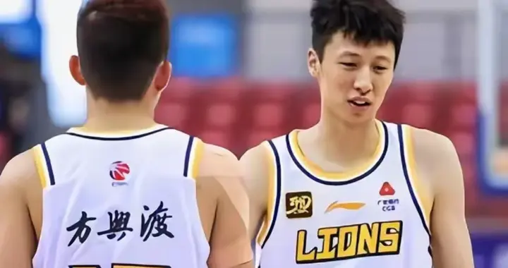 杯赛八强出炉！广厦山西大概率四强会面，上海广东首轮对决成焦点