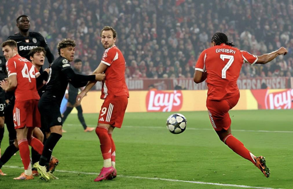 格纳布里谈进球：要归功于我们的定位球教练；凯恩的封堵很棒