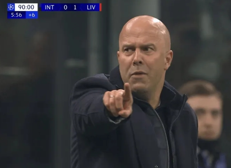 斯洛特：每个人都会犯错 但球员是否意识到自己犯了错？