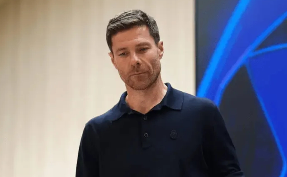 绿帽哥：皇马高层今早7点紧急召见阿隆索 共同讨论球队现状