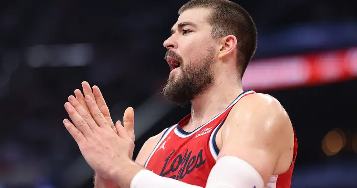 快船113-115火箭 球员评价：祖巴茨满分，5人及格，3人低迷