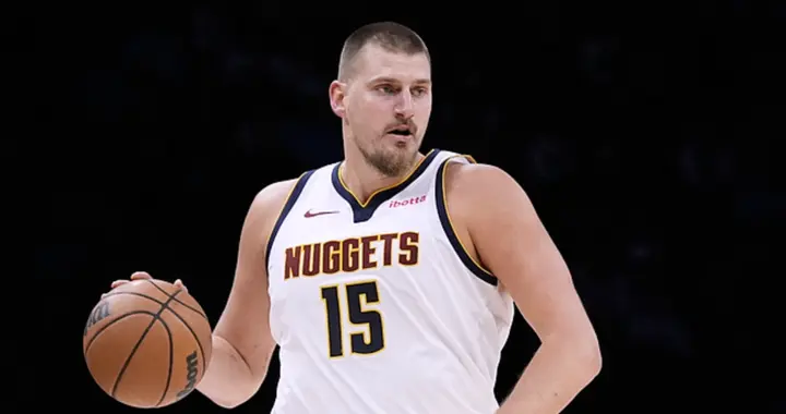 又16投14中！约基奇这样打下去，张伯伦的NBA纪录不保了