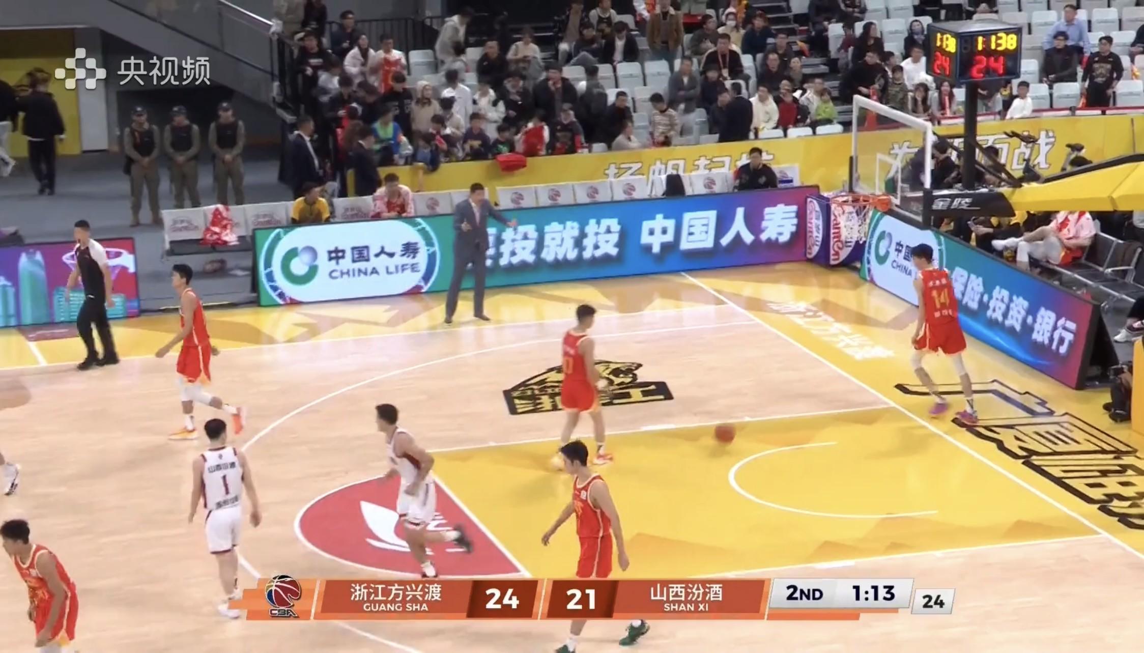 开辟历史，CBA首场潜力赛山西27-24广厦，场面冷清观众悉数离开