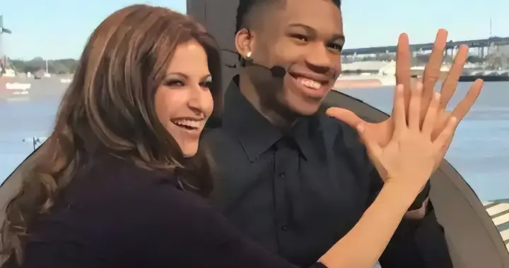 这不是P图 NBA球星体型就这么非人类，姚明在泳池身材超灭霸