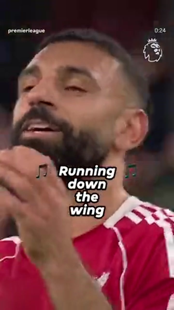 萨拉赫社媒晒赛后与利物浦球迷互动致意视频