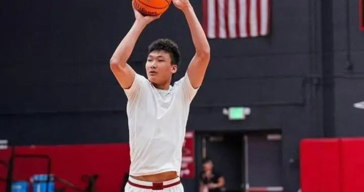 淡厚然制霸NCAA！12分钟得12分+4板！若回山西可补强内线隐患！