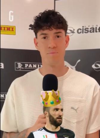 最难缠前锋？巴斯托尼快速问答：伊布巅峰很强，但我选伊瓜因