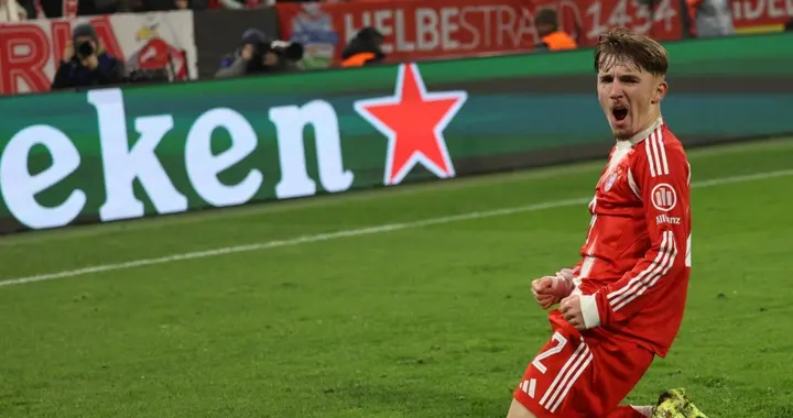 14轮狂轰50球！拜仁再创德甲纪录，五大联赛最强火力，穆勒笑疯了