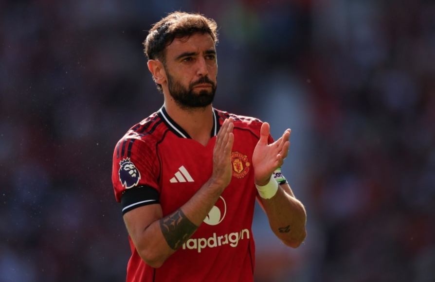 B费：曼联曾希望我离队 C罗给了我一些建议