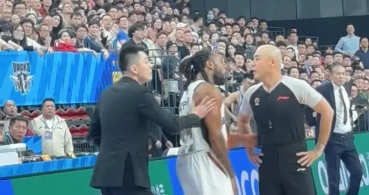 辽京大战引争议！辽宁一回合吃3个T成转折点，后续5罚变6罚太业余