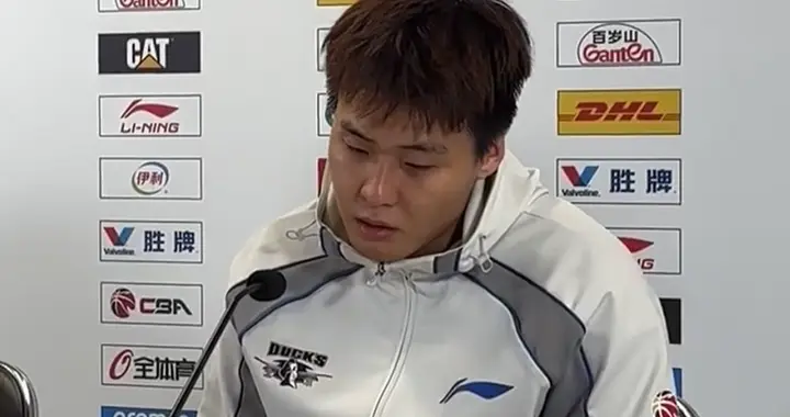 赵睿陈盈骏赛后采访商业互吹，亲承完美兼容，极大提升末节杀伤力