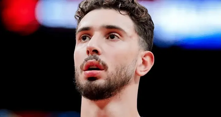 火箭险胜鹈鹕！杜兰特无球权，申京+史密斯没法看，阿门喜忧参半