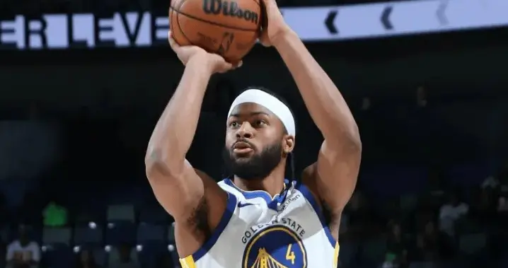 勇士3将不行还是走吧！穆迪送罚球绝杀，库明加摆烂，格林纯送分