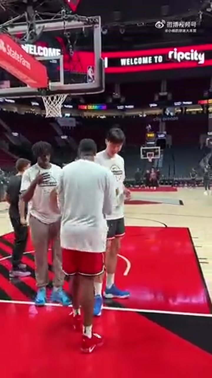 从这个角度看杨瀚森 感觉他比赛季初瘦了不少