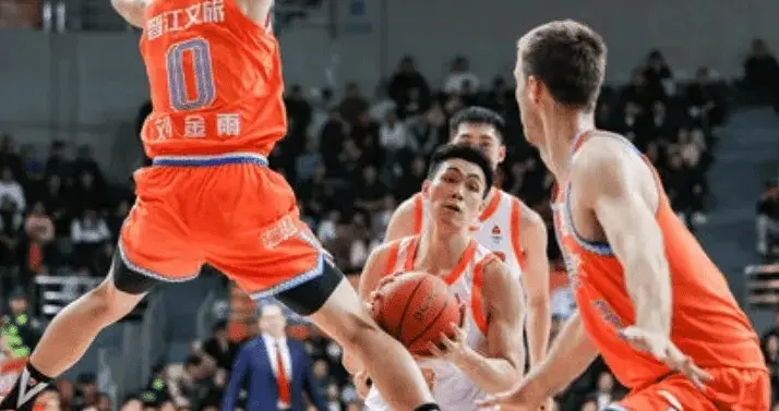 场均20分！单场32分！探花在NBL大满贯后仍制霸CBA，江苏有福了！