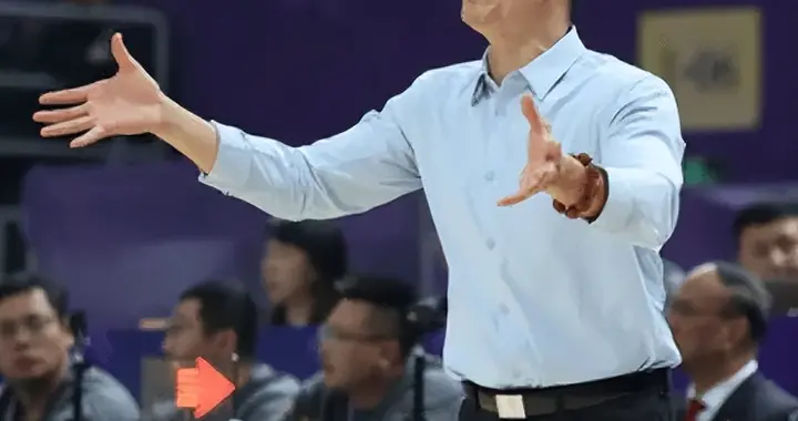 北控本赛季算是垮了！张庆鹏防守拉胯，内线遭伤病，张帆直线下滑