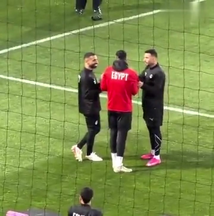 心情不错！萨拉赫随埃及国家队备战非洲杯