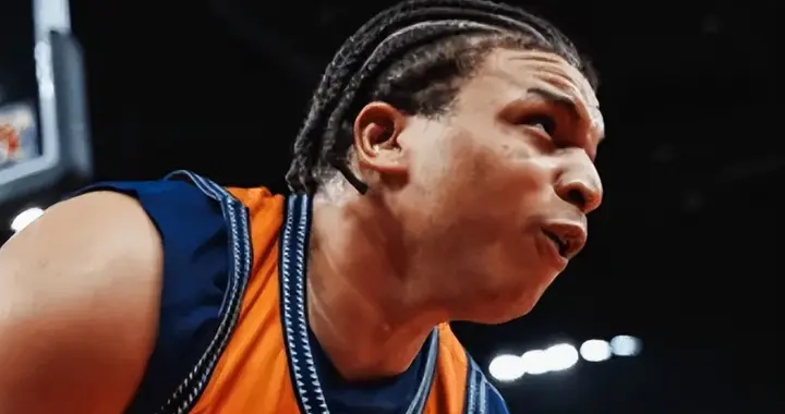 输广厦卢伟再被批！防守已倒数，进攻单一，对手每场都有人爆种！