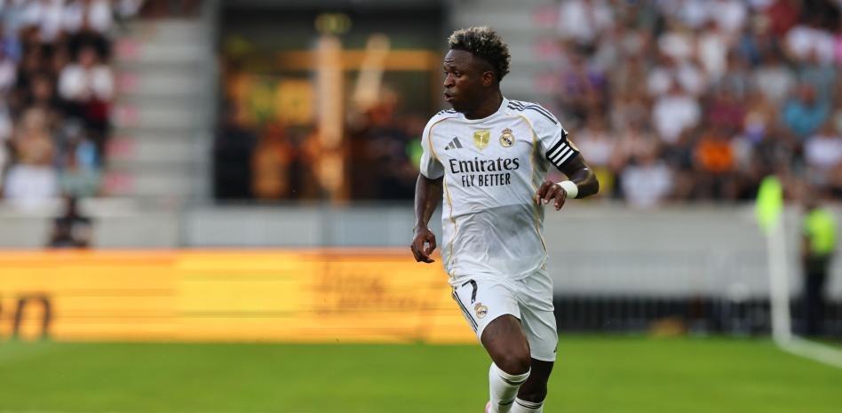 TA：维尼修斯认为自己在球队整体表现不佳的情况下被区别对待