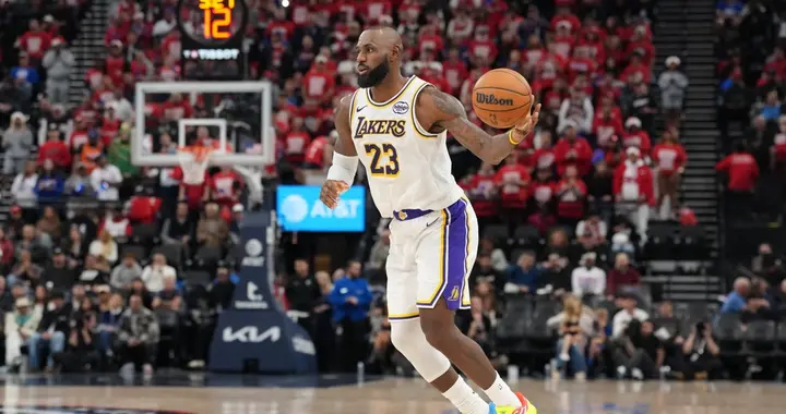 联盟第2+联盟第3！湖人战太阳前获好消息，詹姆斯或复刻20年打法