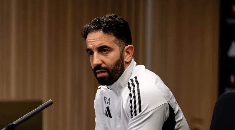 阿莫林：想替代B费是不可能的 但不能指望一名球员包揽一切