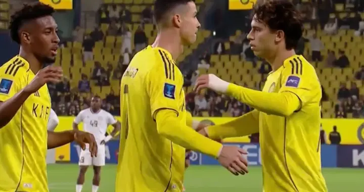 C罗半场压哨助攻！精妙挑传撕破防线，利雅得胜利胜利狂轰4球