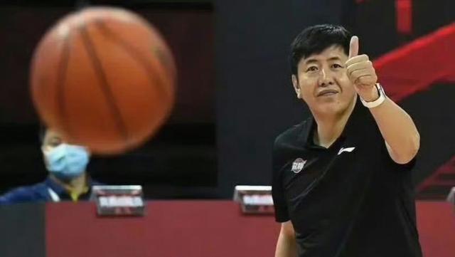 开局1胜4负！媒体人：浙江主帅丁伟下课，外籍助教暂时接任