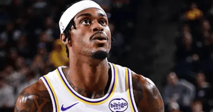 湖人96-119火箭遭1喜3忧！防守大空，雷迪克甩锅，多人带伤引担忧