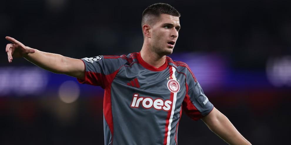 皮罗拉：希望加图索考虑我；很多人说我的特点像基耶利尼