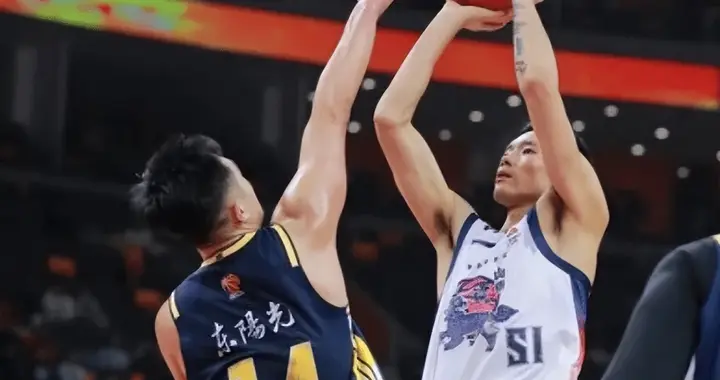 山东88-94广东 球员评价：2人优秀，2人及格，8人低迷