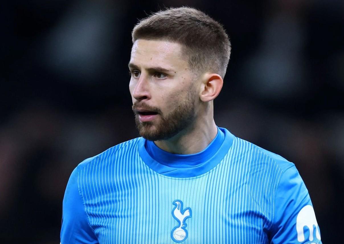 意天空：国米已经与维卡里奥进行了初步的接触