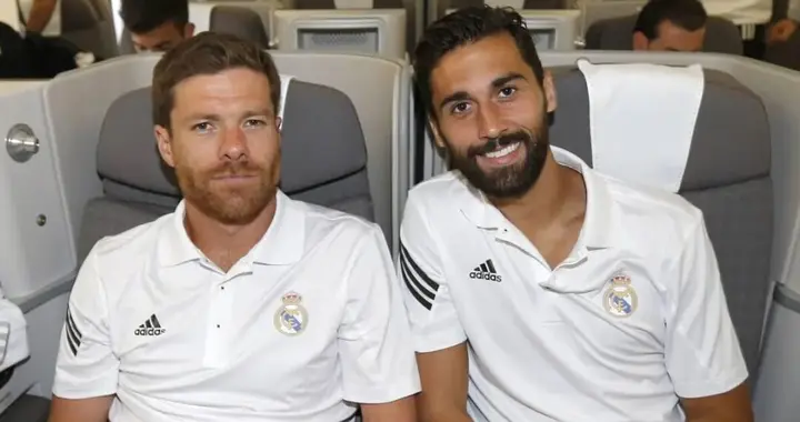 皇马提前锁定主帅备胎，阿韦罗亚随时取代阿隆索？