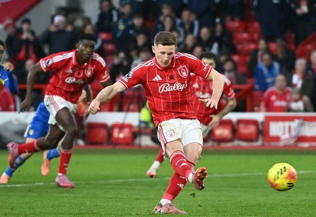 TA：曼联已准备好在冬窗积极运作，出现合适机会将果断出手