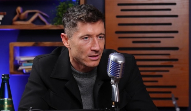 莱万澄清“希望梅西不是说空话”：我的话翻译后被误解了