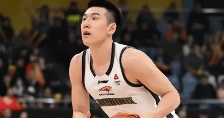 辽宁77-81北控迎2喜2忧！布朗付豪证明价值，鄢手骐王岚嵚没法看