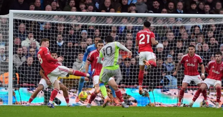 切尔基神奇一战！英超首次传射建功，破133天球荒，全队疯狂庆祝