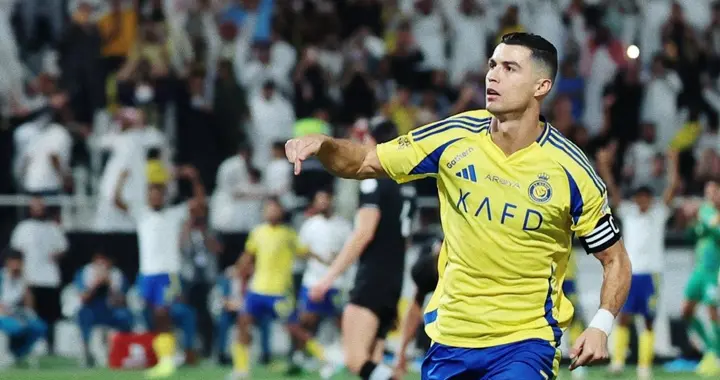 C罗1300场轰955球！8场连入10球，5年第一次，连刷6纪录