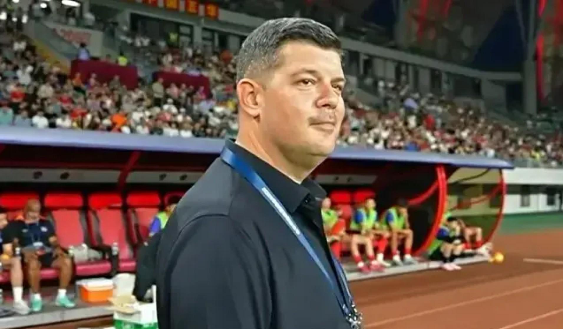 记者：里斯蒂奇今天上午乘高铁抵达青岛；海牛队明日重新集结