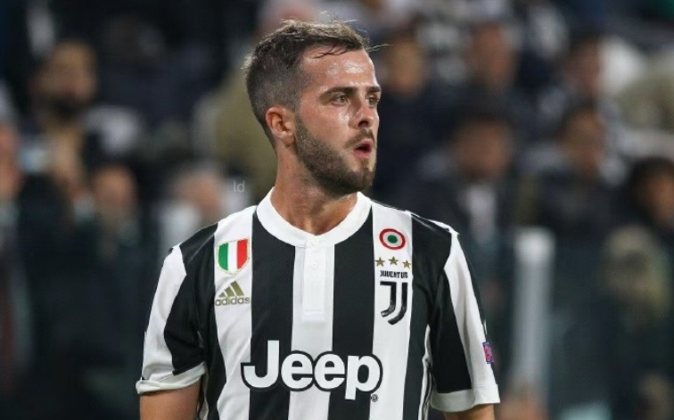 官方：35岁皮亚尼奇确认已退役 结束18年职业生涯