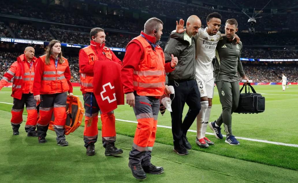 阿斯：皇马本赛季已出现23次伤病，其中61%伤病在后防线