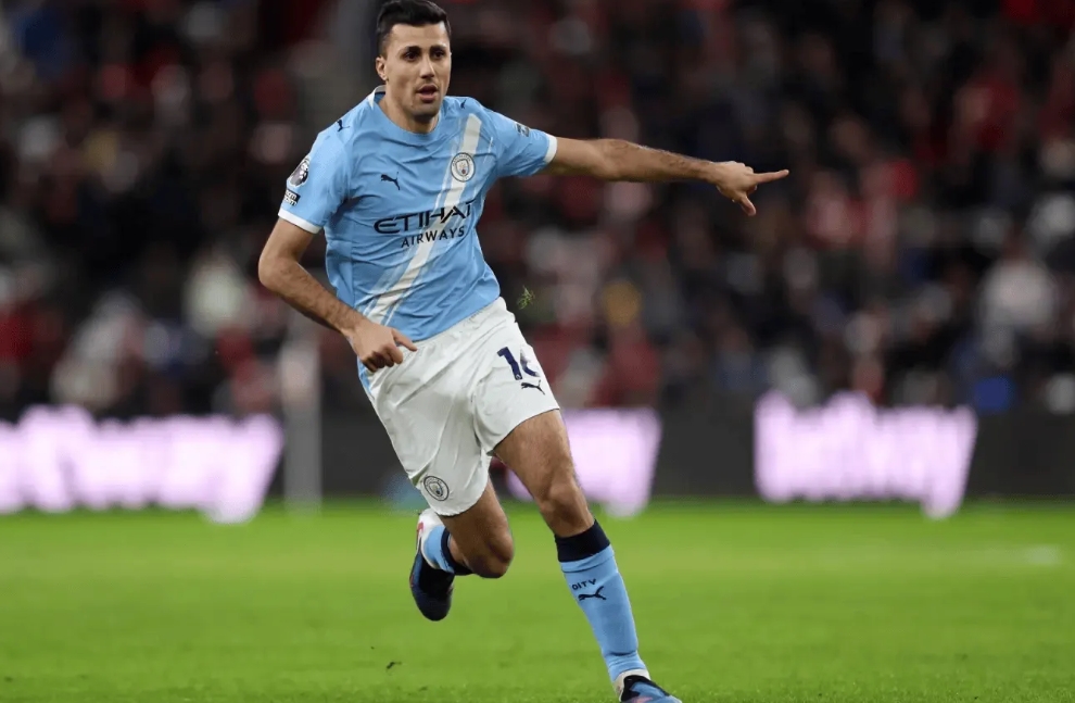 马卡：罗德里今夏与曼城合同只剩一年 皇马将借此机会尝试签他