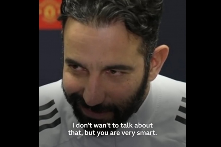 为何才知道343需要顶级球员？阿莫林：我不想聊这个 你很聪明