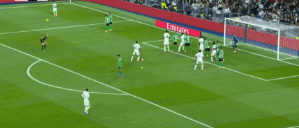 第20分钟，罗德里戈任意球助攻，贡萨洛-加西亚头球破门，皇马1-0贝蒂斯！