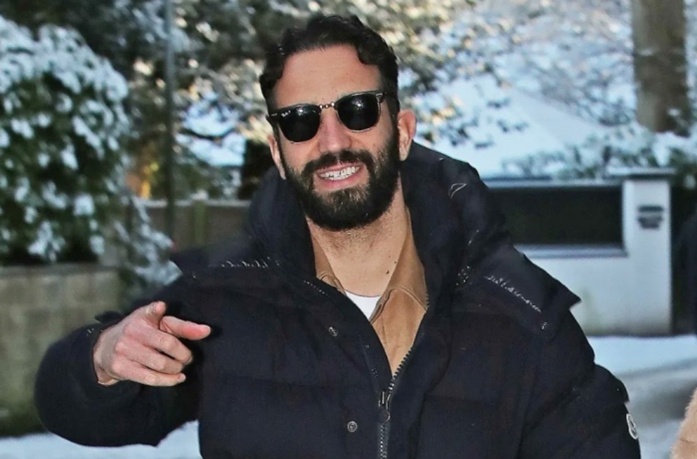 昨日官宣阿莫林下课后 曼联的股价一度上涨1.4%