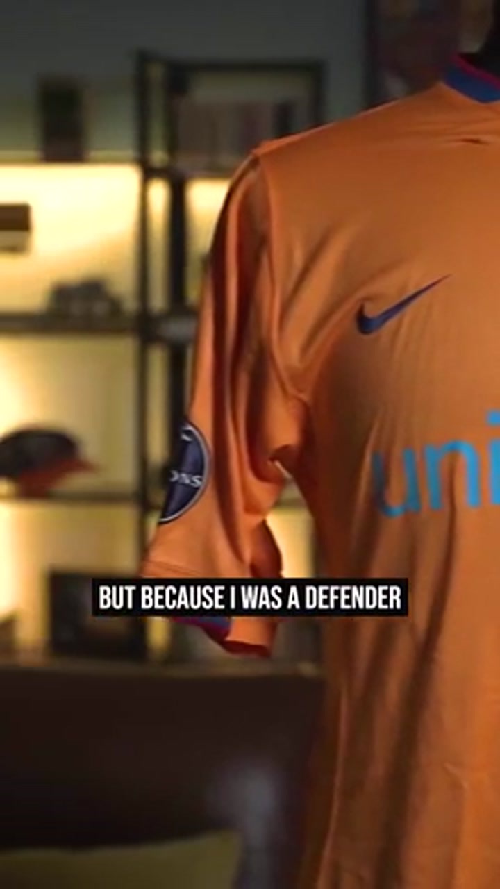 特里宣布将梅西06年球衣拍卖 为赛后特意要到的