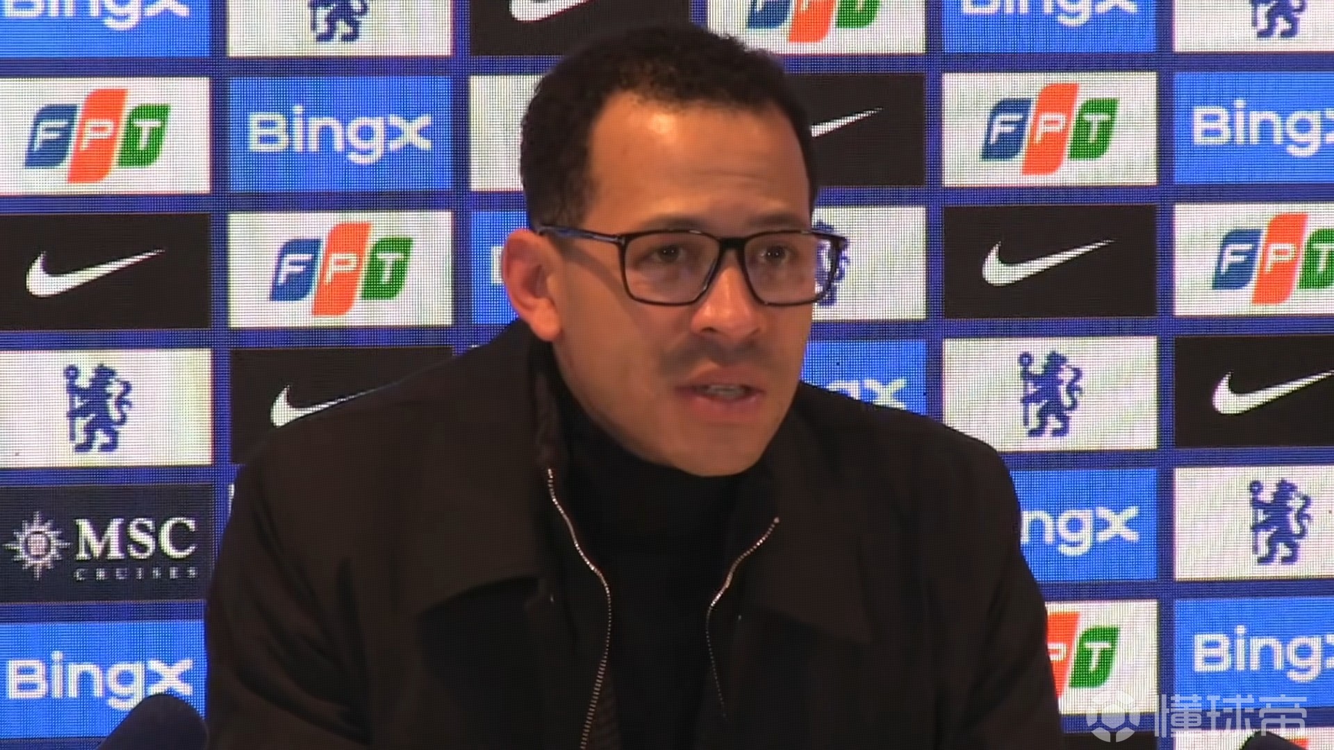 罗塞尼尔：因为个人原因，埃斯特旺正处于一段艰难的时期