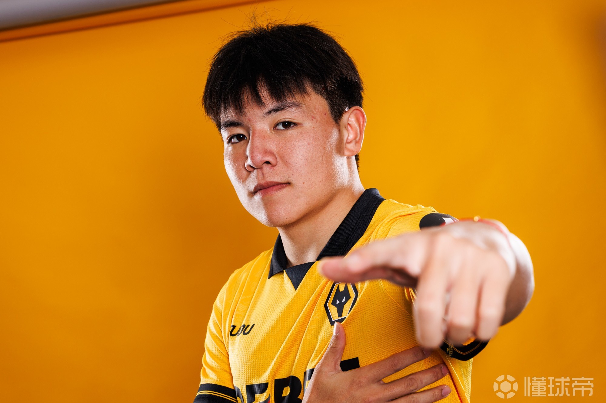 北青：徐彬2月9日赴巴恩斯利报到，狼队希望他多踢英甲比赛