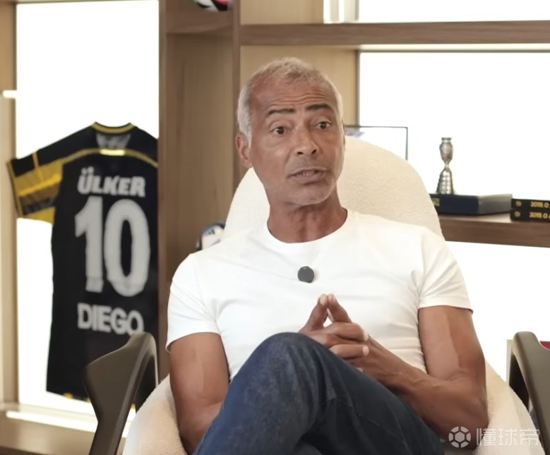 罗马里奥：C罗有资格自称最佳；若在当今足坛，我能进1500球