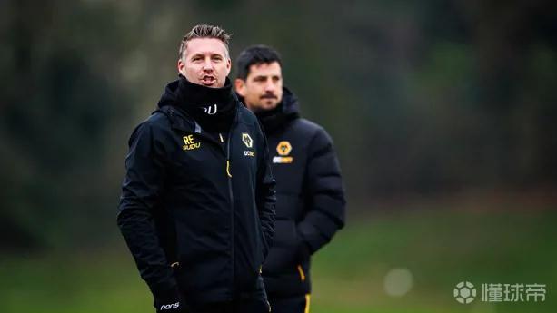 狼队主帅：切尔西在很多位置上拥有世界级球员