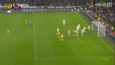 第54分钟，扳回一城，阿罗科达雷转身破门，狼队1-3切尔西